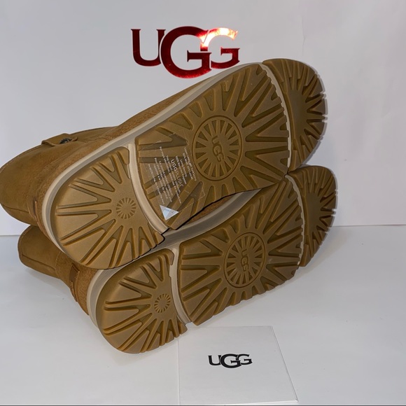 UGG Boots CLASSIC WEATHER MINI size 9.5 chestnut color - Picture 10 of 10